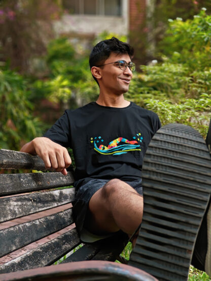 Calyz Swimmer Black T-shirt - Image 5